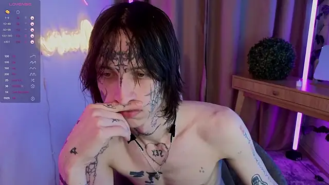 Snapshot of swagamee chatting on February 5, 2026, 5:06 pm swagamee online show from February 5, 2026, 5:06 pm