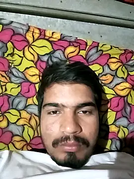 Snapshot of Harry302933 chatting on March 13, 2026, 4:35 pm Harry302933 online show from March 13, 2026, 4:35 pm