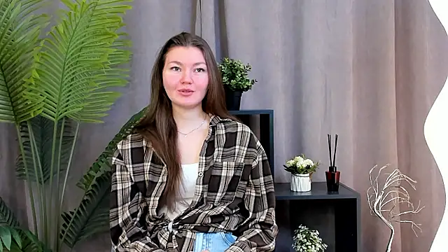 Snapshot of TobiMillinor chatting on February 4, 2026, 10:10 am TobiMillinor online show from February 4, 2026, 10:10 am