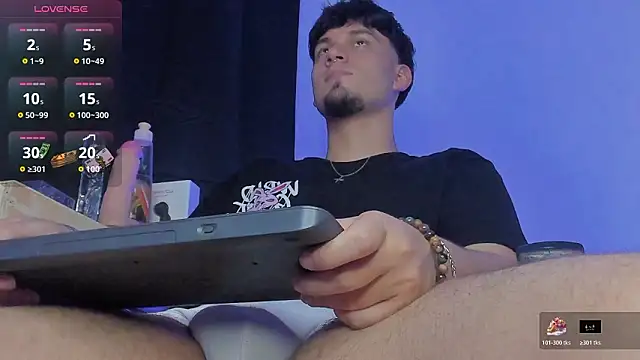 Snapshot of manu__05 chatting on February 6, 2026, 11:08 pm manu 05 online show from February 6, 2026, 11:08 pm