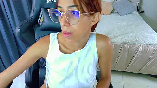 Snapshot of Alishaa_sweet chatting on April 12, 2026, 12:21 pm Alishaa sweet online show from April 12, 2026, 12:21 pm