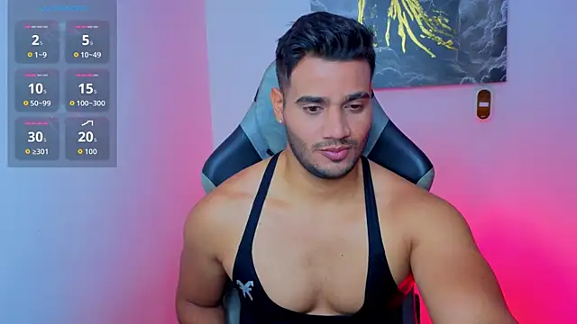 AndresRodriguez1 online show from May 29, 2026, 1:09 pm