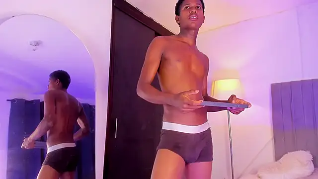 im oleiderr online show from February 14, 2026, 4:09 am