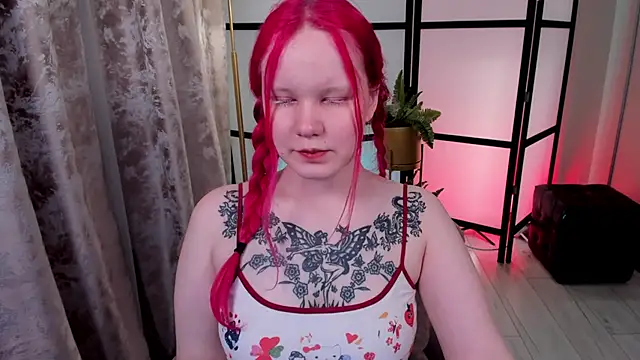 AnnieVibe online show from May 13, 2026, 5:43 pm