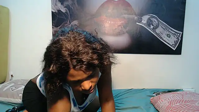 karen-001 online show from February 12, 2026, 7:53 pm