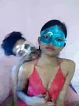 Snapshot of Anku11122 chatting on February 8, 2026, 10:18 am Anku11122 online show from February 8, 2026, 10:18 am