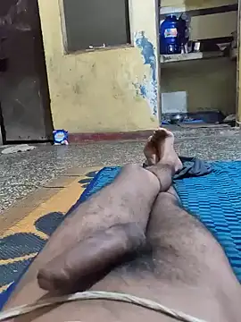 akku6147 online show from July 9, 2026, 8:13 pm