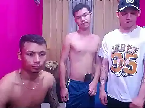 Snapshot of bigcock_young chatting on February 24, 2026, 6:50 pm bigcock young online show from February 24, 2026, 6:50 pm