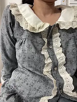 Snapshot of Yinini chatting on March 12, 2026, 1:50 pm Yinini online show from March 12, 2026, 1:50 pm