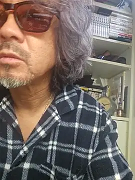 Snapshot of MtaS1 chatting on March 31, 2026, 1:07 am MtaS1 online show from March 31, 2026, 1:07 am