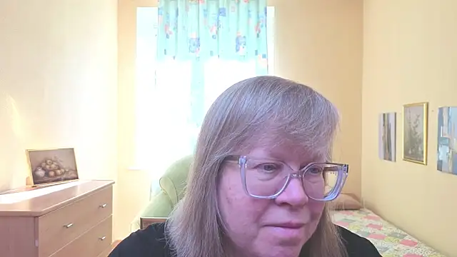Snapshot of Emma_Eclipsee chatting on March 11, 2026, 11:16 am Emma Eclipsee online show from March 11, 2026, 11:16 am