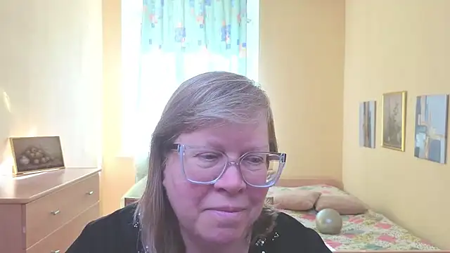 Snapshot of Emma_Eclipsee chatting on March 15, 2026, 11:05 am Emma Eclipsee online show from March 15, 2026, 11:05 am