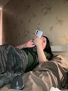 Snapshot of Naughtgirl_2026 chatting on March 3, 2026, 12:00 pm Naughtgirl 2026 online show from March 3, 2026, 12:00 pm