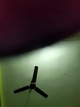 Snapshot of 06Rozi chatting on February 19, 2026, 8:16 pm 06Rozi online show from February 19, 2026, 8:16 pm