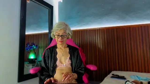 miss monserrate01 online show from March 24, 2026, 2:00 pm