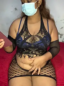 RedRos01 online show from May 26, 2026, 12:17 am