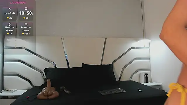 ninna vinns online show from February 6, 2026, 3:55 am