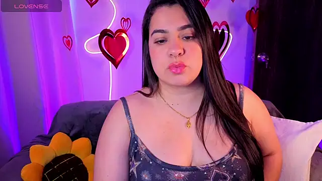 Snapshot of isabum_ chatting on February 24, 2026, 8:18 pm isabum online show from February 24, 2026, 8:18 pm