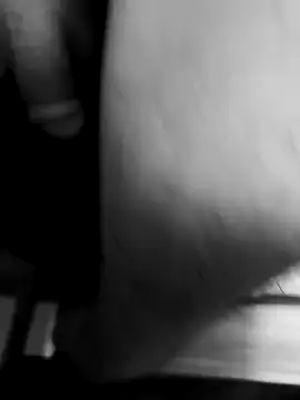 Snapshot of MonyFlorin68 chatting on February 8, 2026, 8:29 am MonyFlorin68 online show from February 8, 2026, 8:29 am