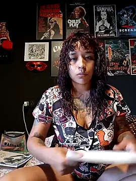 GingerLara online show from February 7, 2026, 10:02 pm