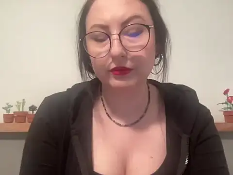 Snapshot of DorothyJoy chatting on February 9, 2026, 7:12 am DorothyJoy online show from February 9, 2026, 7:12 am