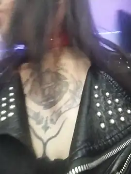 Snapshot of missfungi8 chatting on February 21, 2026, 2:01 am missfungi8 online show from February 21, 2026, 2:01 am