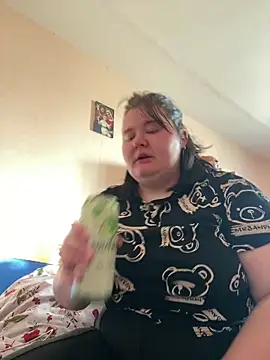 Snapshot of AngelKiras chatting on March 4, 2026, 6:41 am AngelKiras online show from March 4, 2026, 6:41 am