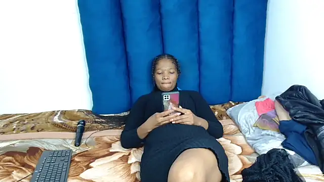 ForeverSexy  online show from April 7, 2026, 1:00 pm