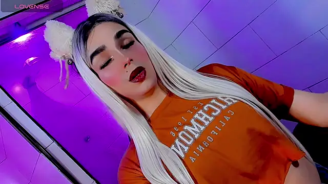 Maddye Fox online show from May 12, 2026, 3:14 am
