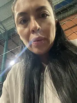 Emma Sanz   online show from March 11, 2026, 12:16 am