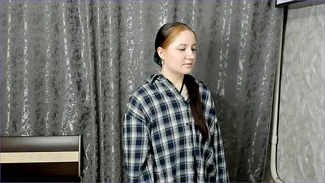 Snapshot of RuddyArmoire chatting on February 3, 2026, 5:29 pm RuddyArmoire online show from February 3, 2026, 5:29 pm