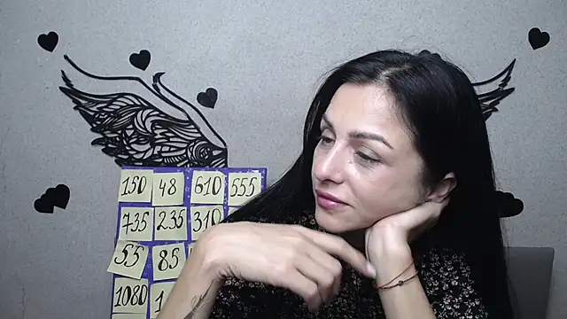 EvaClarkk online show from July 12, 2026, 5:09 am
