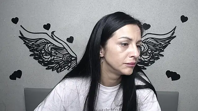 EvaClarkk online show from July 14, 2026, 5:12 am