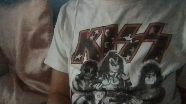 laurenace online show from February 6, 2026, 12:41 pm