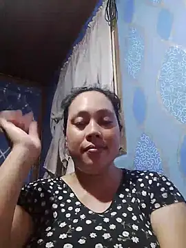 May Bombs online show from May 31, 2026, 5:04 am