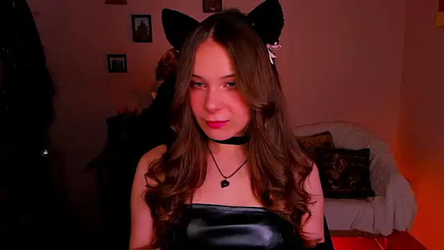 LanaLovely online show from May 20, 2026, 6:30 am