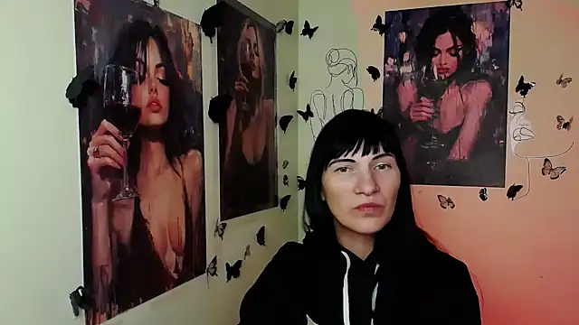 Rosalinda ro online show from March 27, 2026, 1:11 am