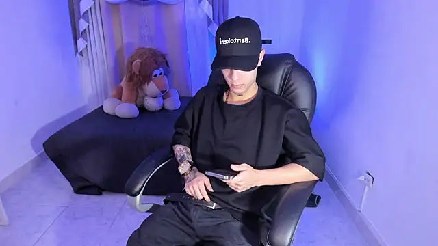 Snapshot of Dereck_Boy_ chatting on February 28, 2026, 4:13 am Dereck Boy online show from February 28, 2026, 4:13 am