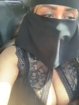 Snapshot of Arab_Honey chatting on May 30, 2026, 8:22 am Arab Honey online show from May 30, 2026, 8:22 am