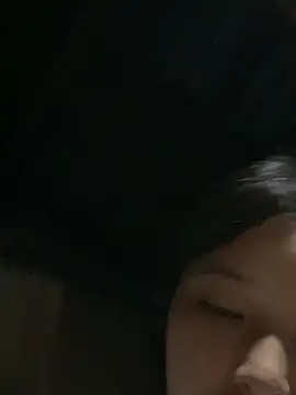Snapshot of Suzu_xx01 chatting on July 7, 2026, 5:50 pm Suzu xx01 online show from July 7, 2026, 5:50 pm