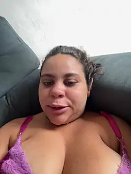 Snapshot of Adriputinha chatting on February 26, 2026, 6:07 pm Adriputinha online show from February 26, 2026, 6:07 pm