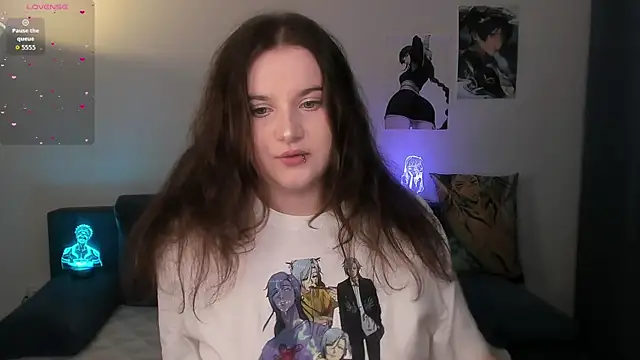 Snapshot of chloe_dashh chatting on February 12, 2026, 9:10 pm chloe dashh online show from February 12, 2026, 9:10 pm