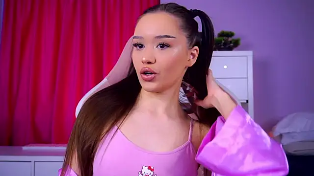 Snapshot of MistyReeds chatting on March 4, 2026, 5:35 am MistyReeds online show from March 4, 2026, 5:35 am