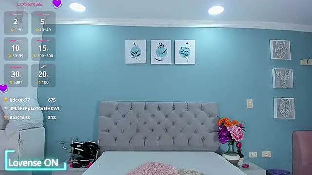 Snapshot of Valentina_Rujano chatting on March 31, 2026, 4:13 am Valentina Rujano online show from March 31, 2026, 4:13 am