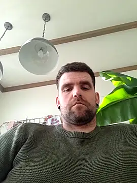 Snapshot of Bashard chatting on February 9, 2026, 12:20 pm Bashard online show from February 9, 2026, 12:20 pm