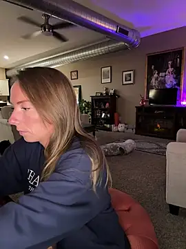 mooviebaby online show from February 26, 2026, 1:26 am