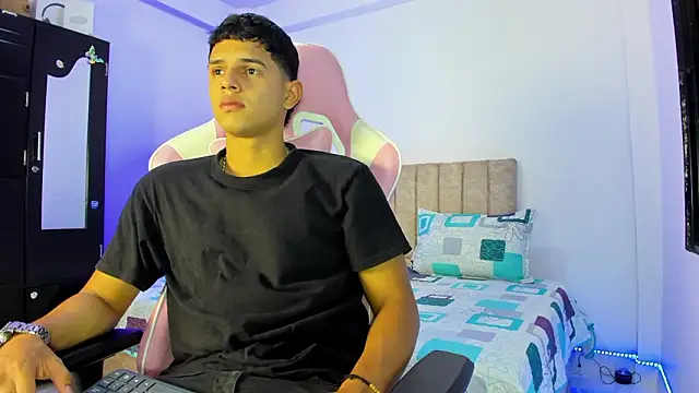 Adrian Prime  online show from March 4, 2026, 6:47 pm