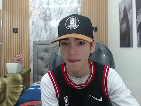 Snapshot of Asher_costa chatting on February 6, 2026, 7:06 pm Asher costa online show from February 6, 2026, 7:06 pm