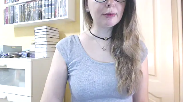 Tasiya online show from February 19, 2026, 10:22 am