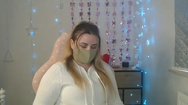 Snapshot of Avelina1 chatting on March 13, 2026, 10:44 am Avelina1 online show from March 13, 2026, 10:44 am